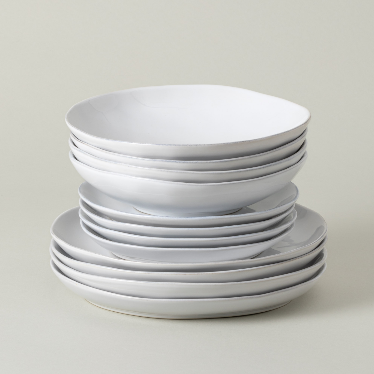 12-piece Dinnerware Set with Soup / Pasta Bowl Livia